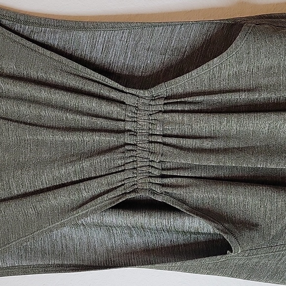 LULULEMON Racerback Tank, Sz: 6, Army/Olive Green, EUC - Picture 2 of 11